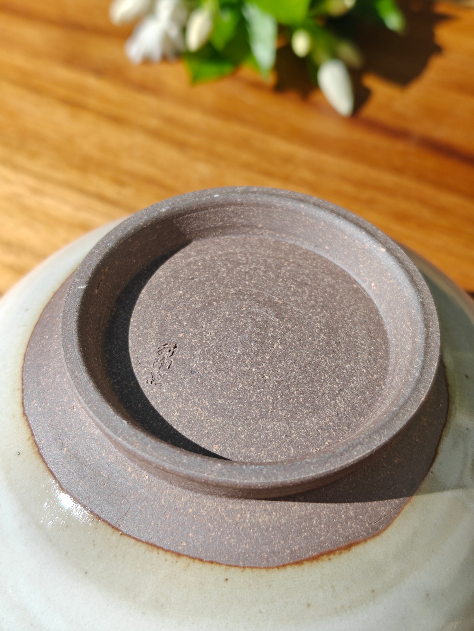Spouted tea bowl | Rito Aoshima 利陶青嶋